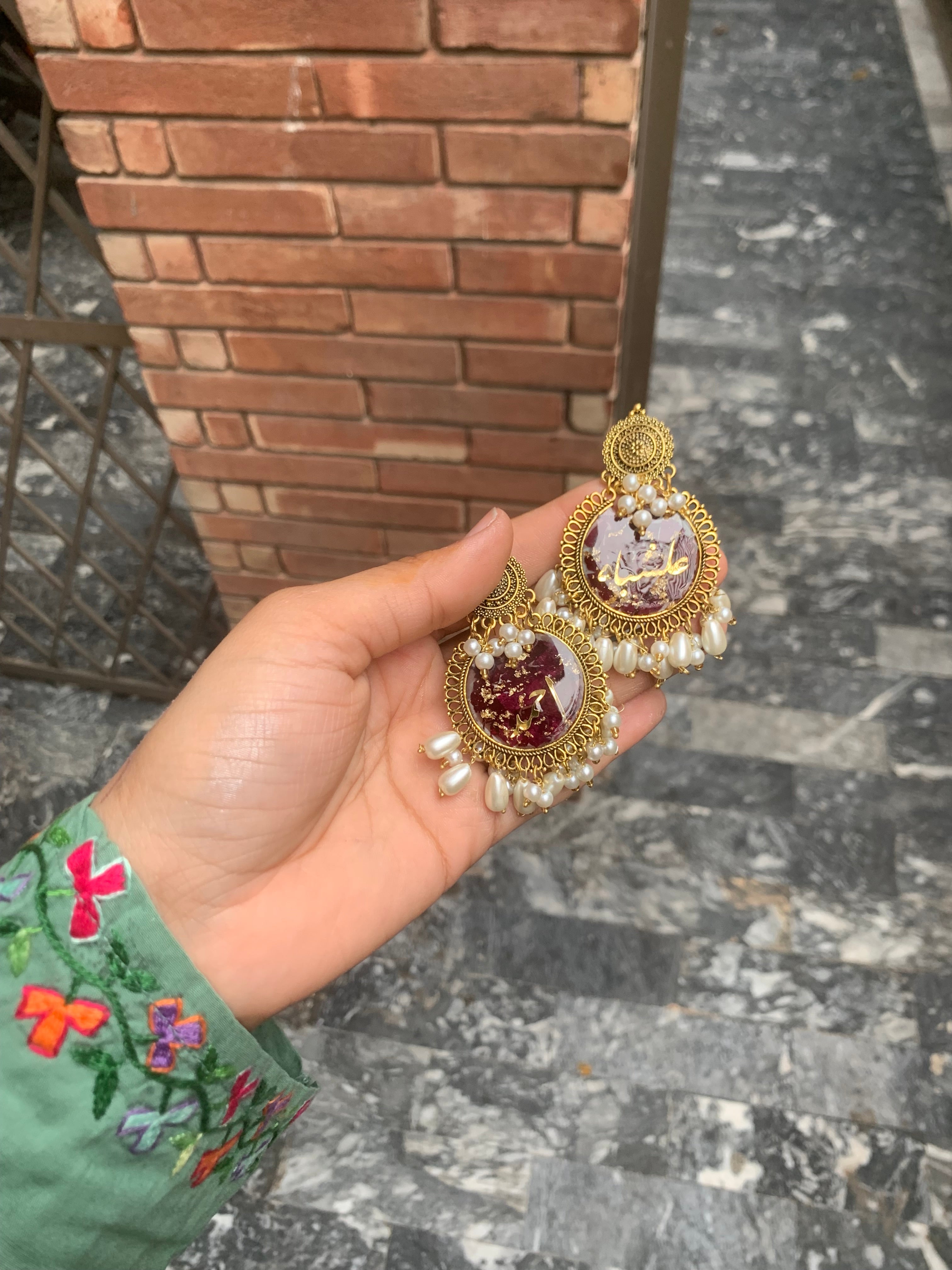 Gulab Resin Jhumka earing