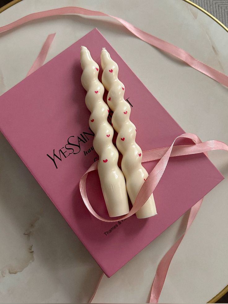 Spiral Pillar Candle Love Edition