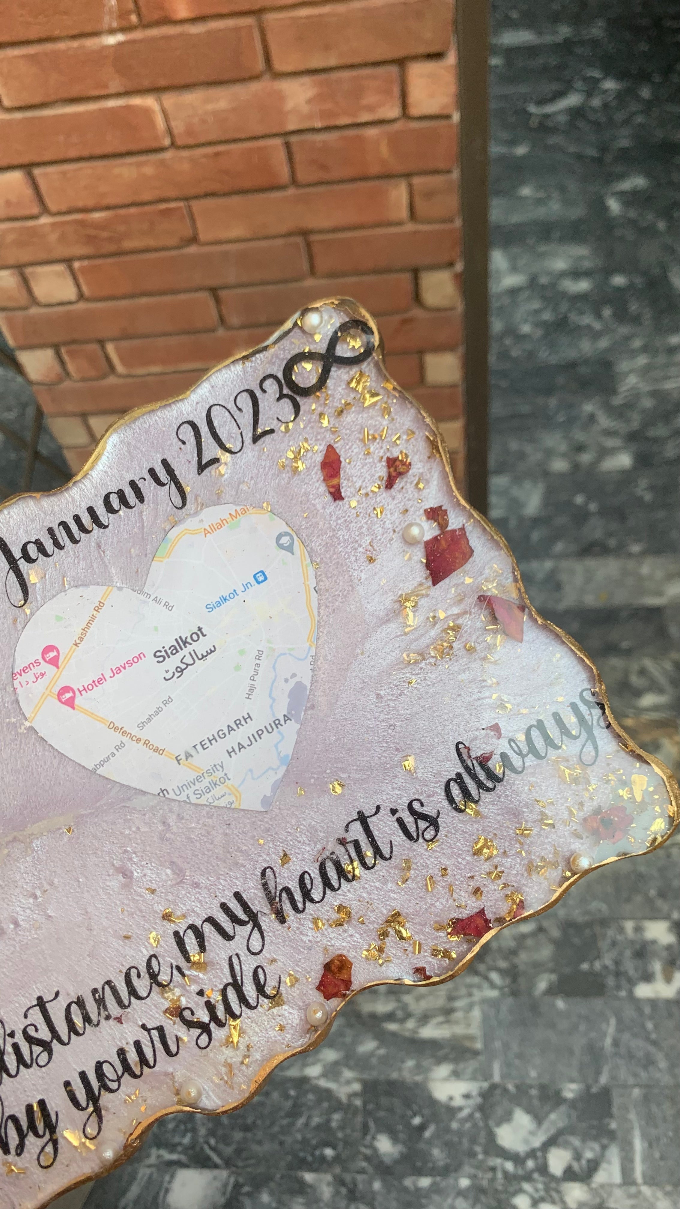 Long Distance Plaque