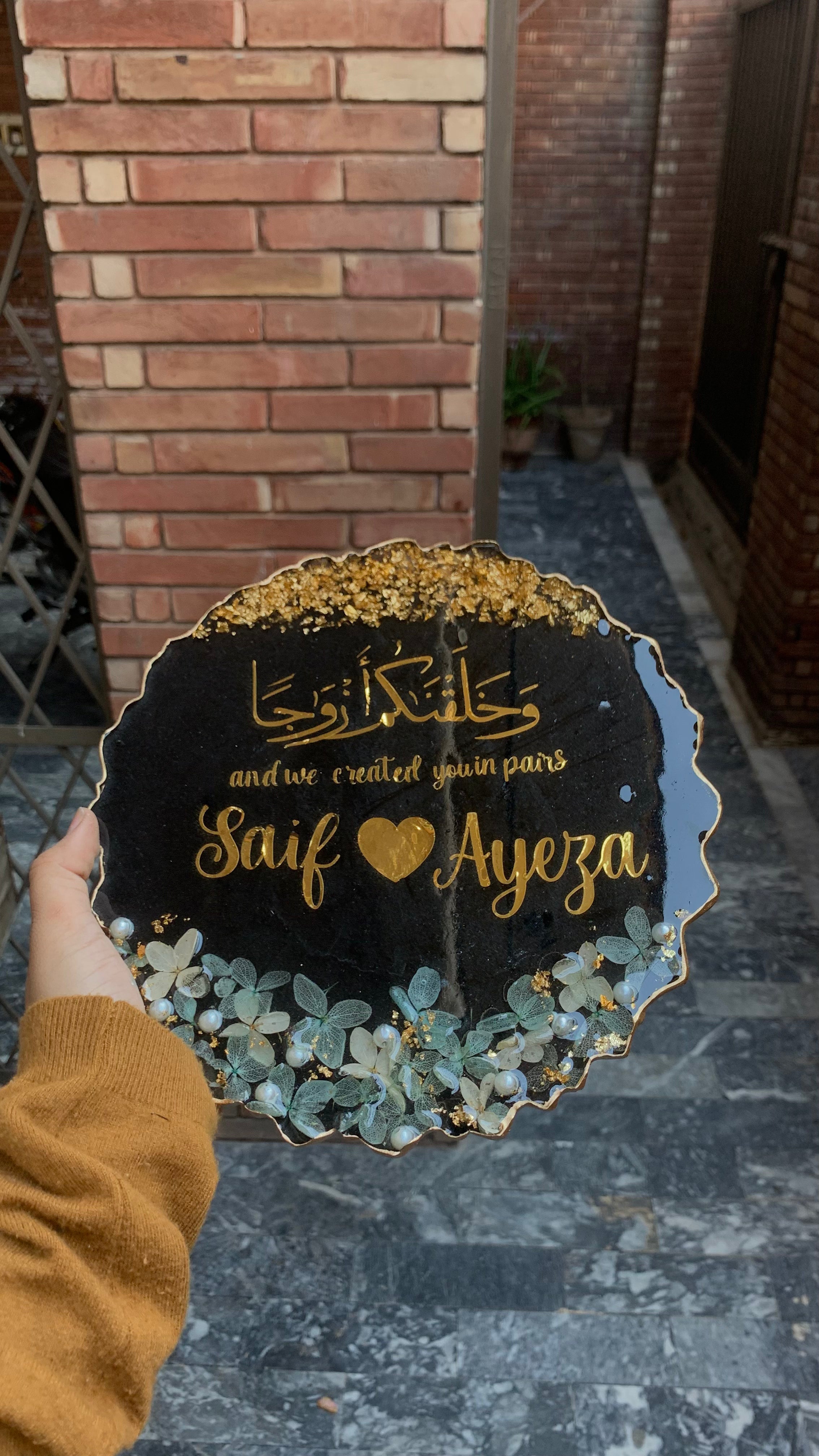 Elegant 3D Floral Plaques